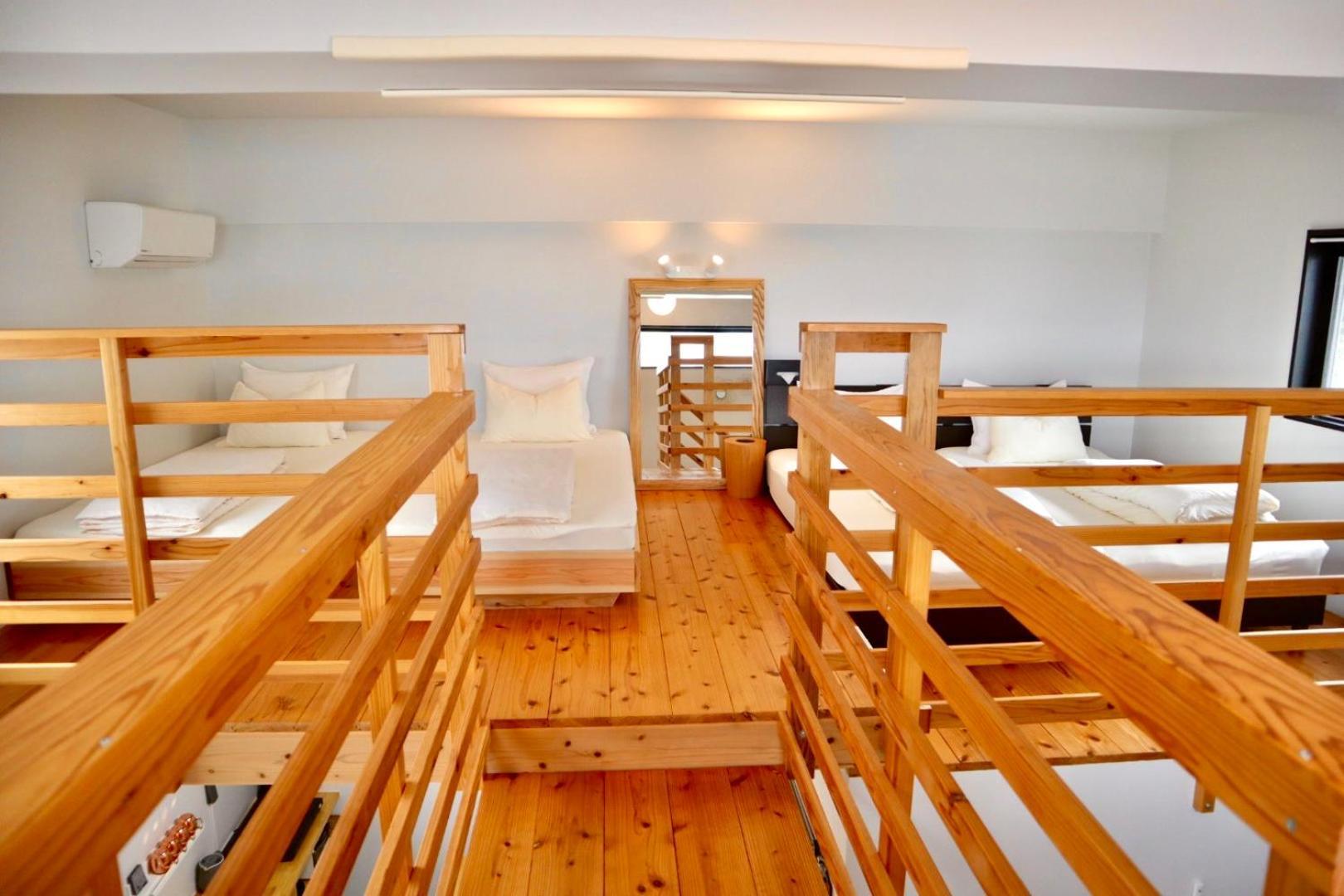 Hotel Little Swiss House 本部町 エクステリア 写真